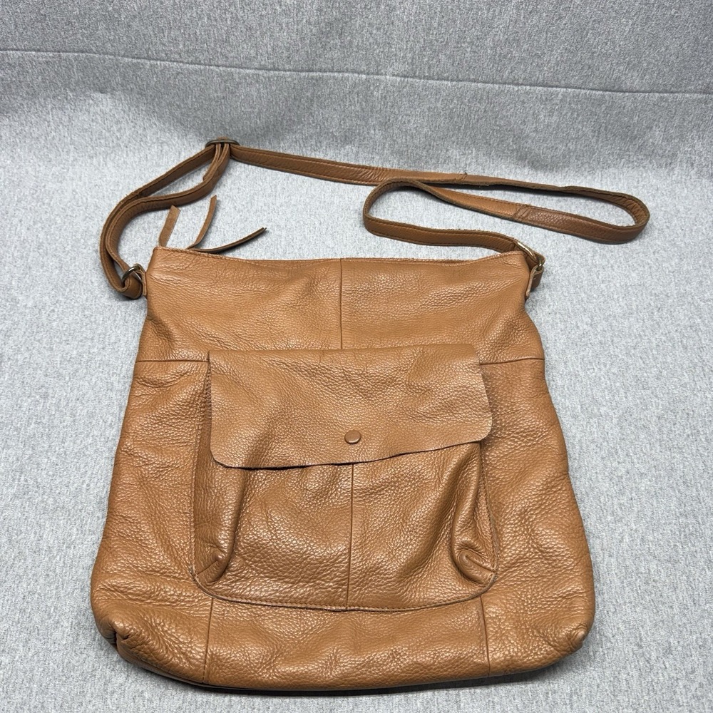 Day & Mood tan leather Bag Purse shoulder cross body Large Pebbled Snap Pocket